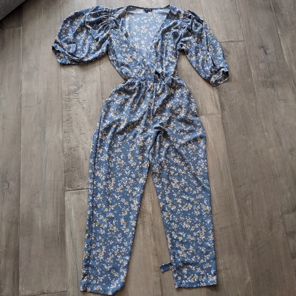 1. State Floral Jumpsuit Large - Picture 1 of 4